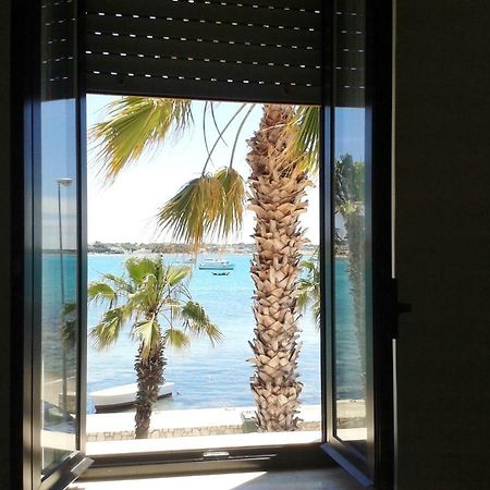 Acquamarina B&B 切萨雷奥港 外观 照片