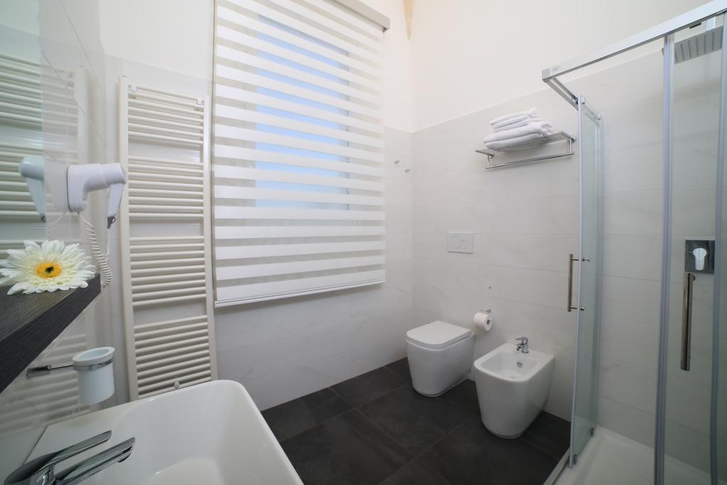 Acquamarina B&B 切萨雷奥港 外观 照片
